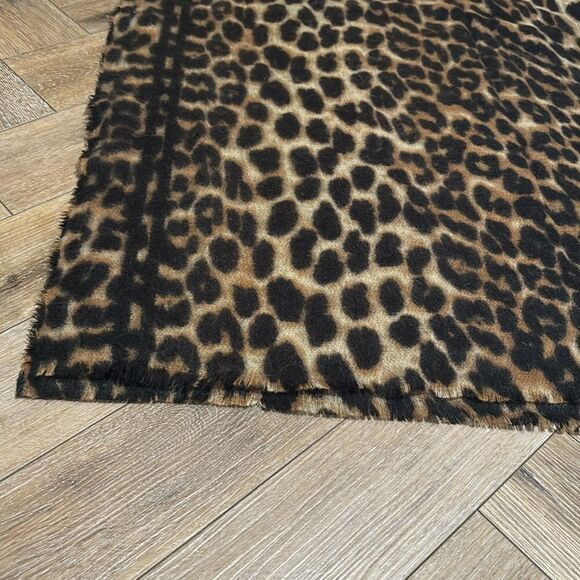 Hatattack Scarf - Picture 3 of 4